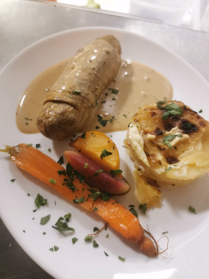 andouillette lyonnaise à la moutarde