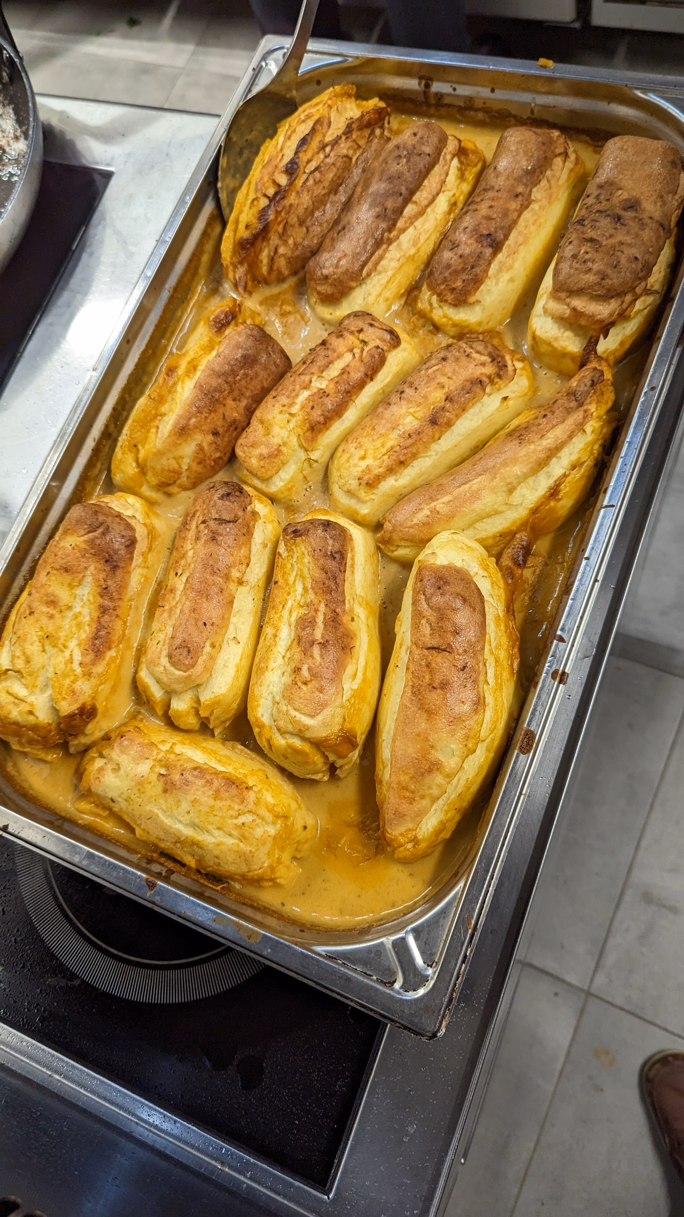 Quenelle de brochet sauce Nantua, recette traditionnelle lyonnaise